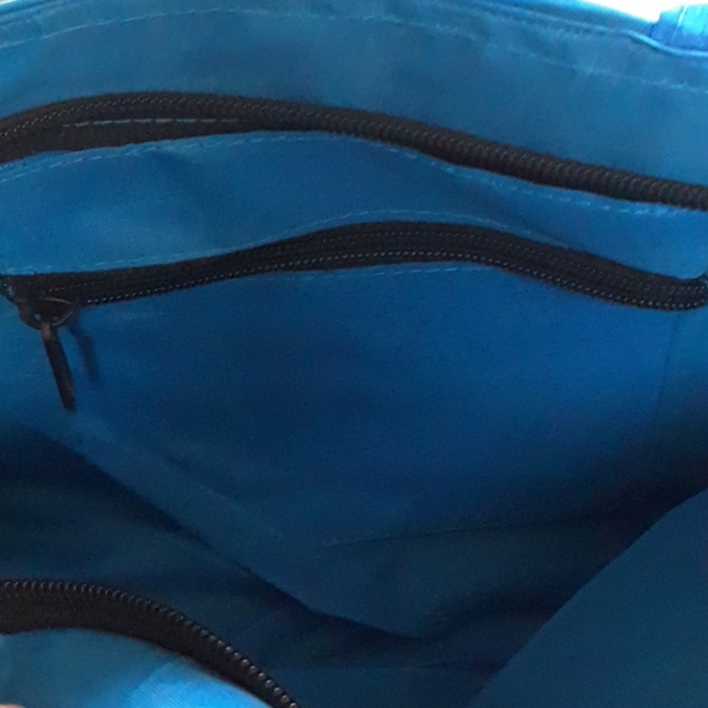 Handbag - Picture 6 of 8